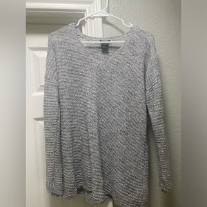 Calvin Klein light weight sweater. XL